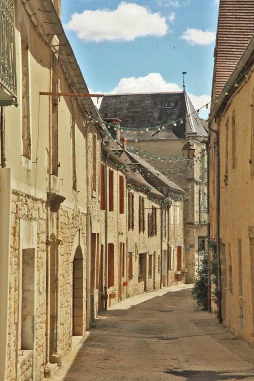 Petite Maison En Pierre Au Coeur Du Perigord Noir Salignac Eyvigues Luaran gambar