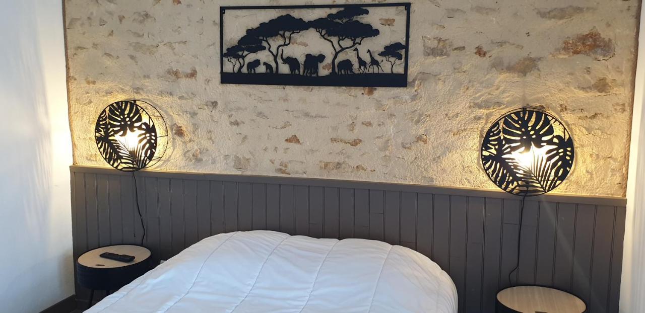 Petite Maison En Pierre Au Coeur Du Perigord Noir Salignac Eyvigues Luaran gambar